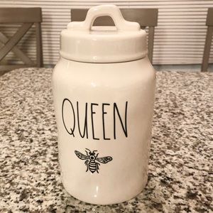 Rae Dunn Queen Bee Canister